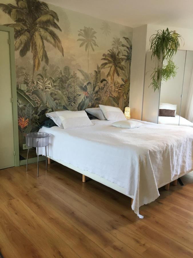 Guesthouse Poppies , Free Parking 奥斯滕德 外观 照片