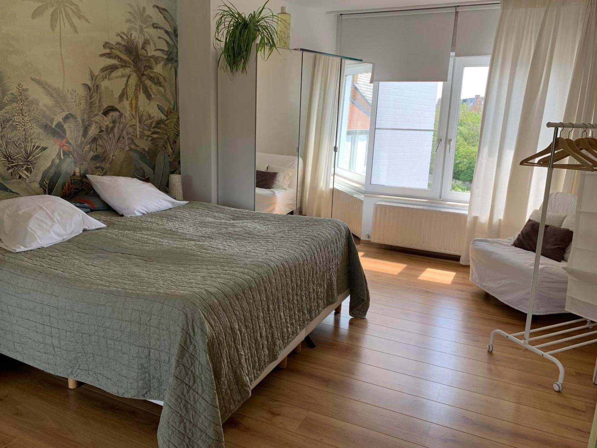 Guesthouse Poppies , Free Parking 奥斯滕德 外观 照片