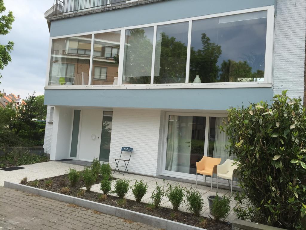Guesthouse Poppies , Free Parking 奥斯滕德 外观 照片