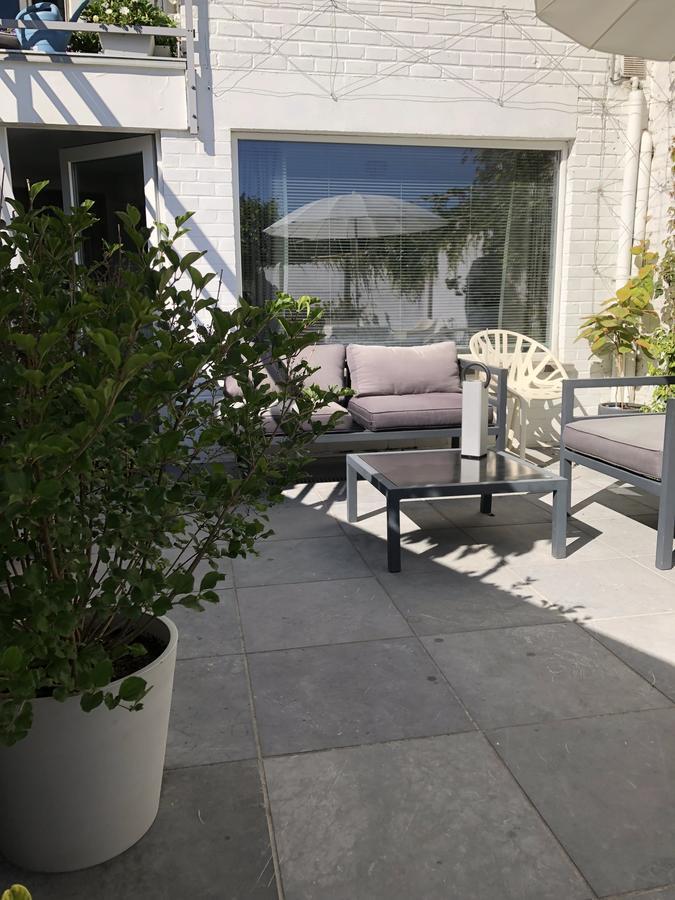 Guesthouse Poppies , Free Parking 奥斯滕德 外观 照片